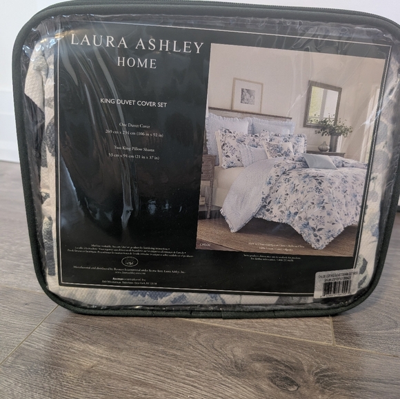 Laura Ashley Duvet Set - Brand New - Picture 3 of 4